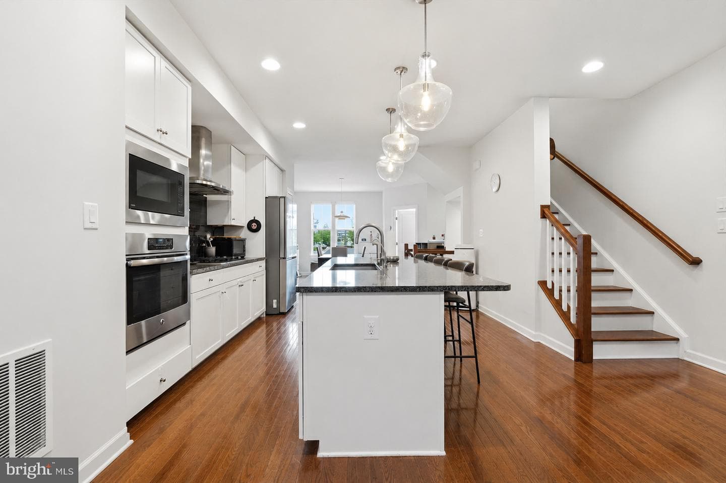 9251 Wood Violet Court photo 9