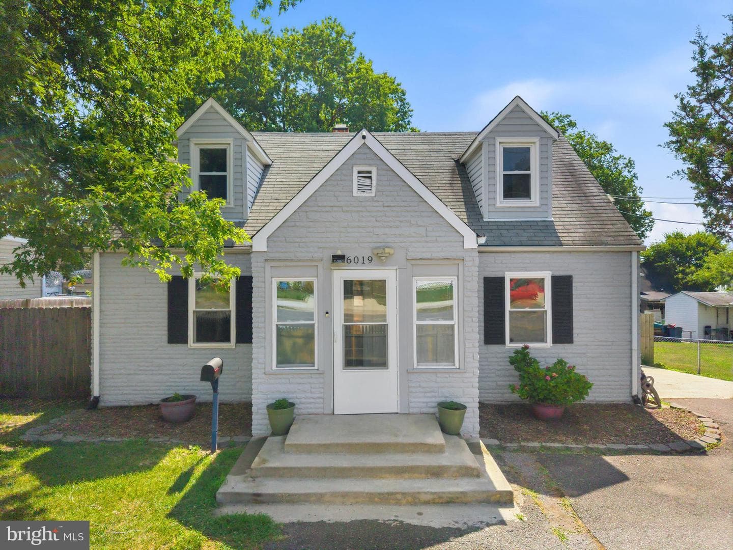 6019 N Kings Highway, Alexandria