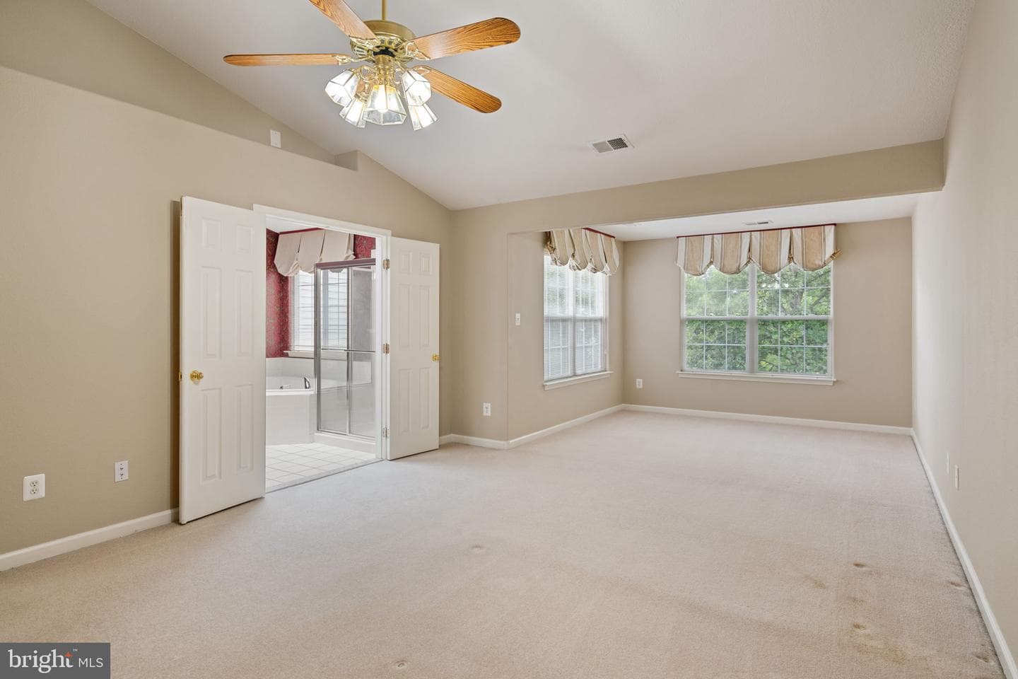 13280 Maple Creek Lane photo 32
