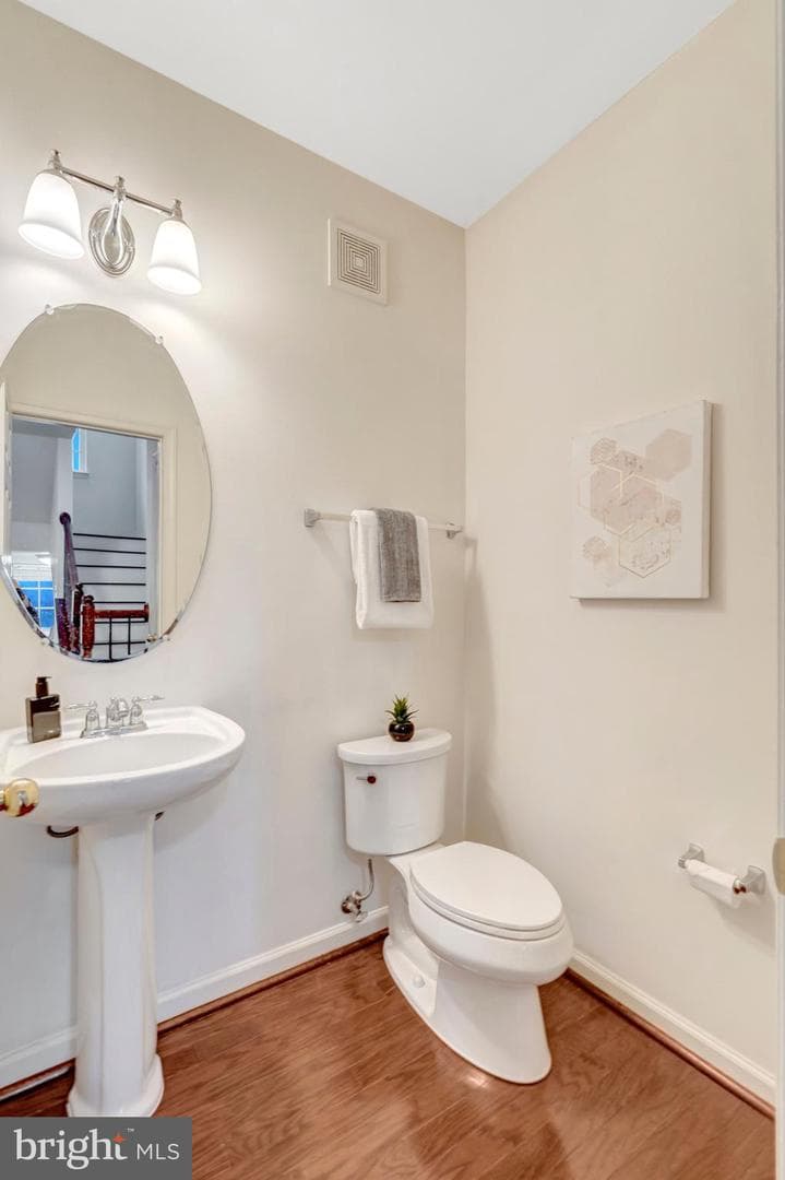 4479 Beacon Grove Cir photo 10