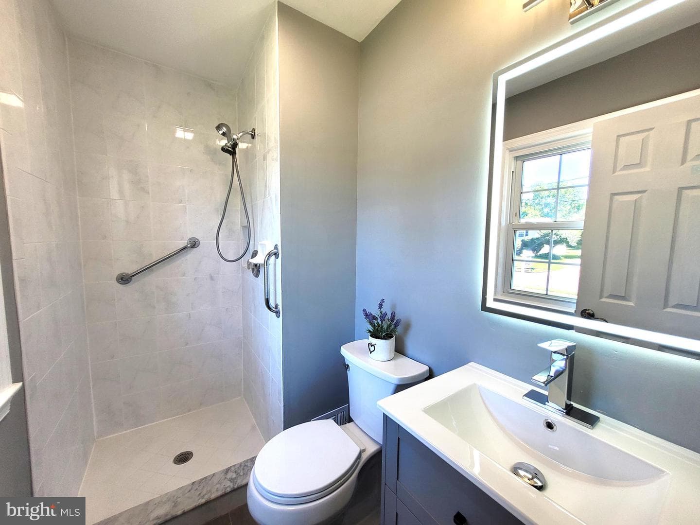 7706 Arlen Street photo 38
