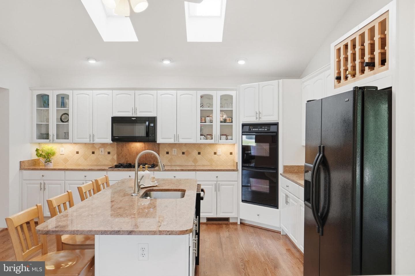 4832 Martin Street photo 17