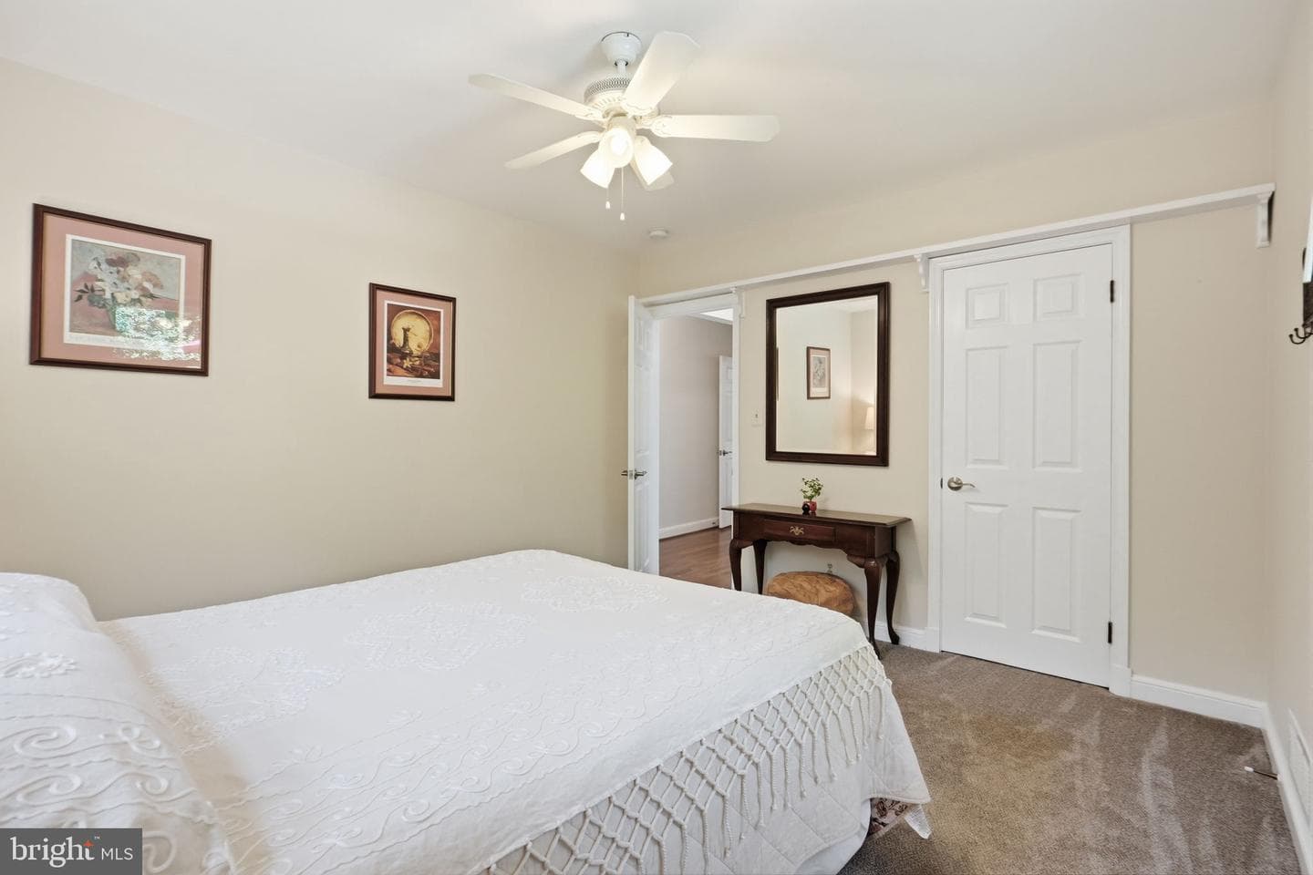4832 Martin Street photo 30