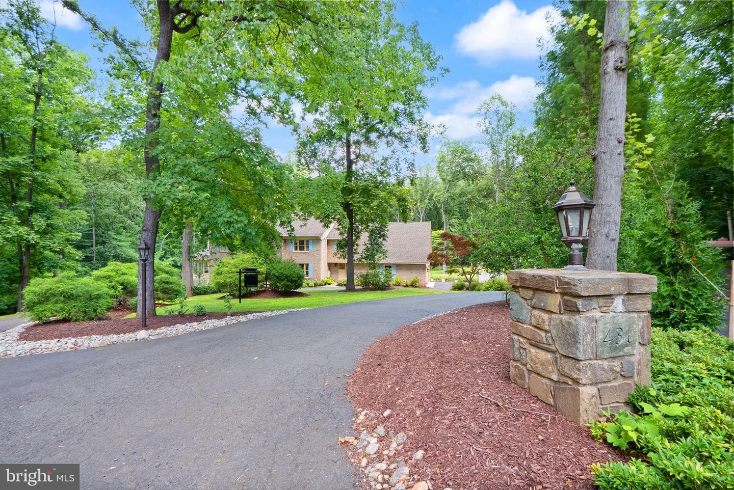 431 Olympia Way photo 4