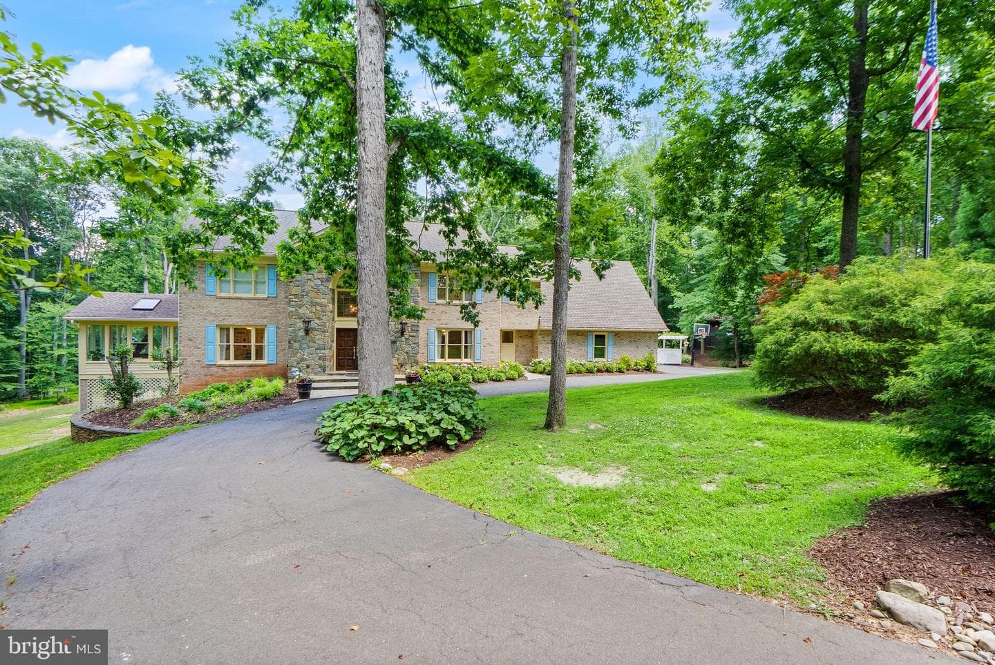 431 Olympia Way photo 6