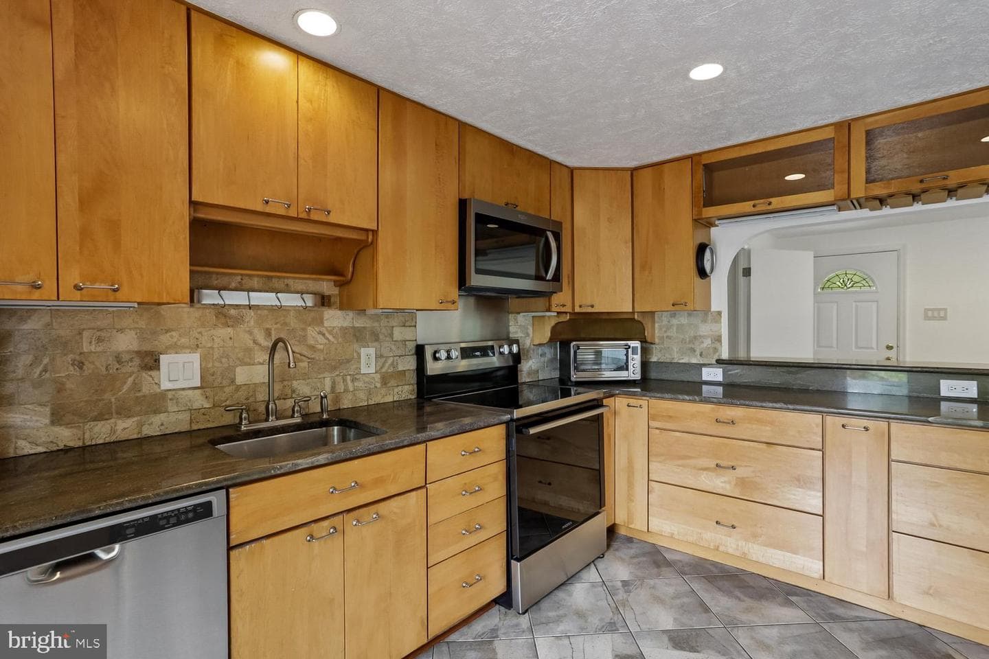 5706 Oak Apple Court photo 23