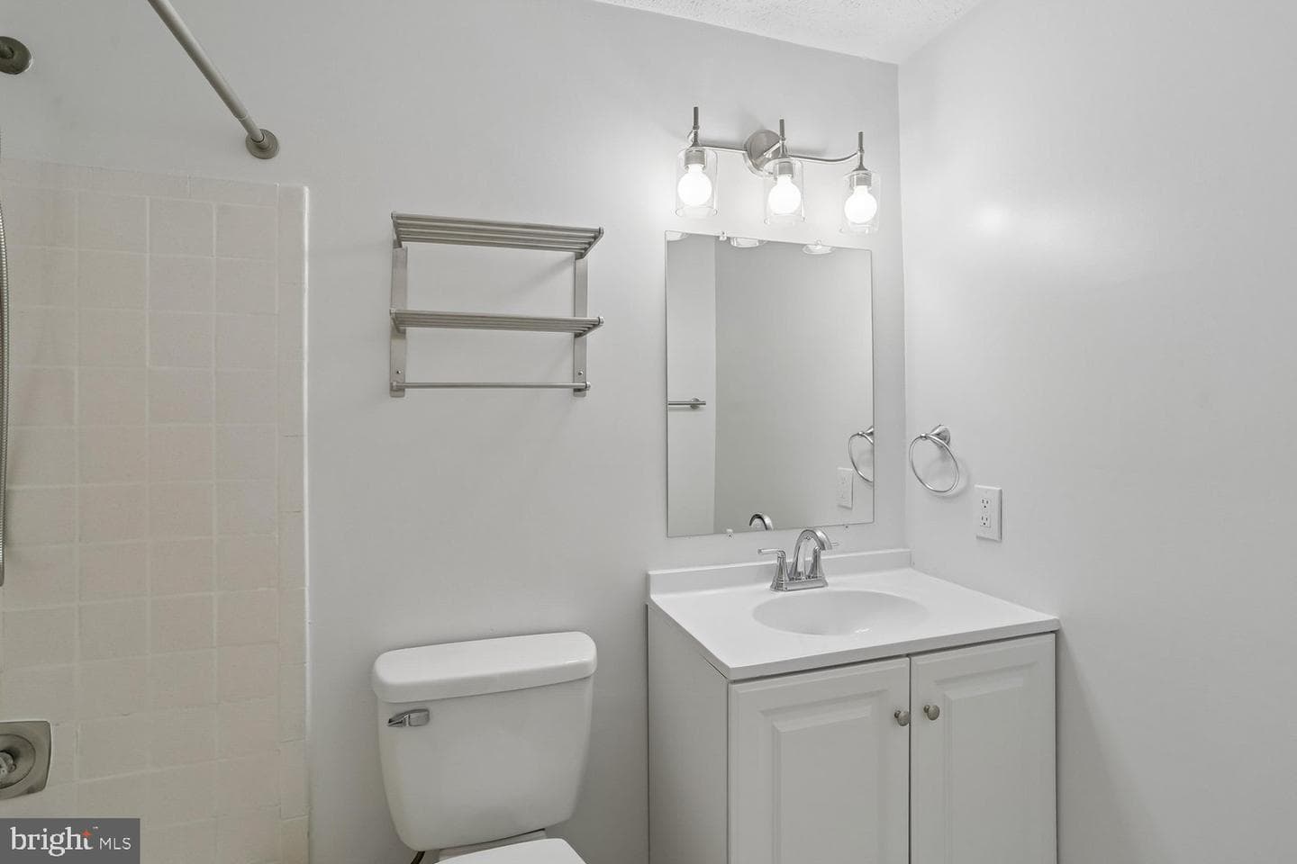 5706 Oak Apple Court photo 39