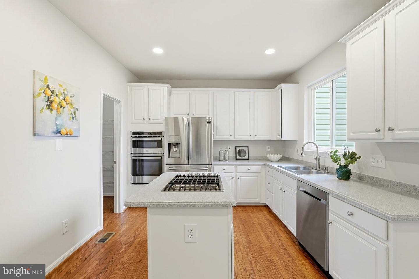 12972 Park Crescent Circle photo 17
