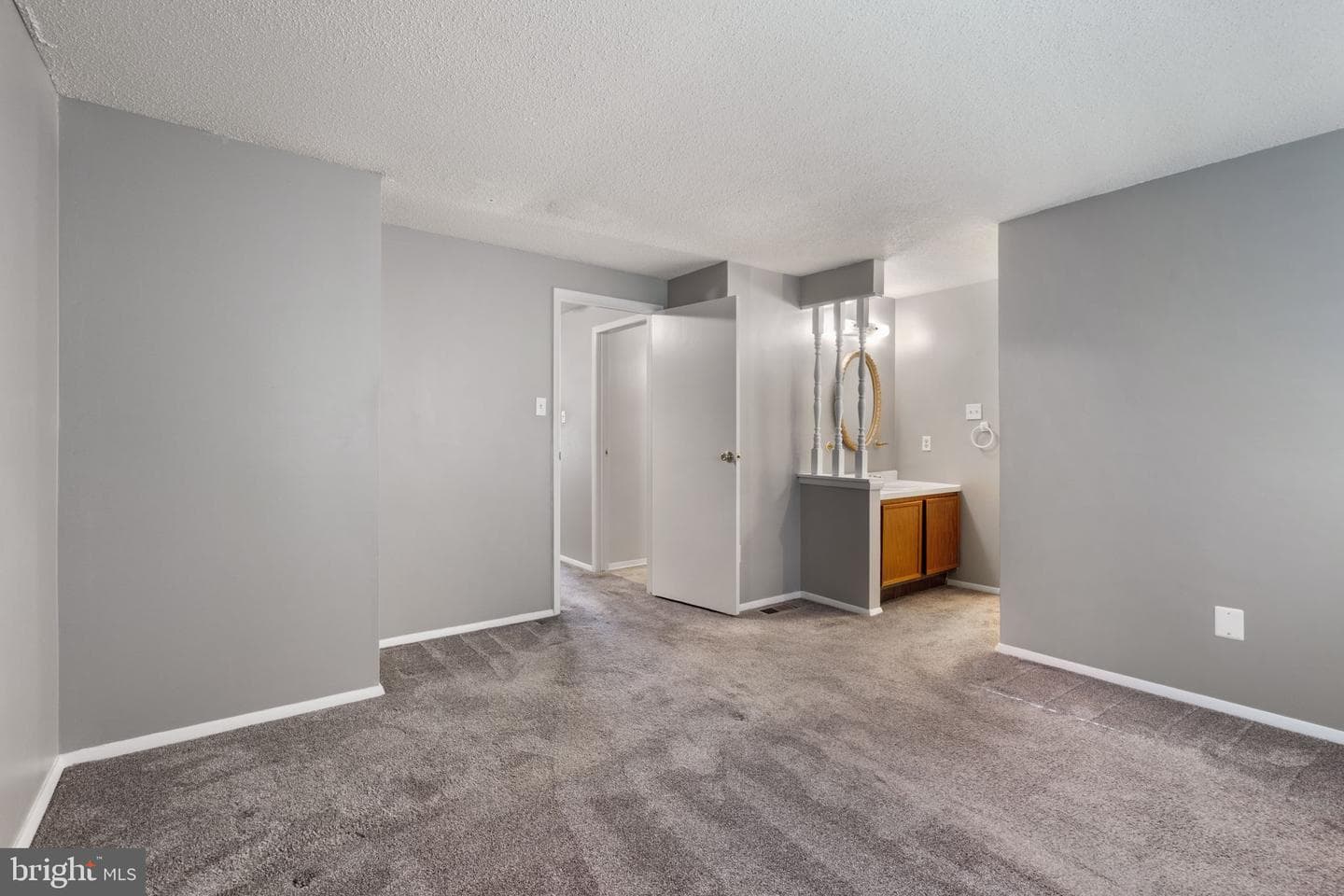 8164 Curving Creek Court photo 12