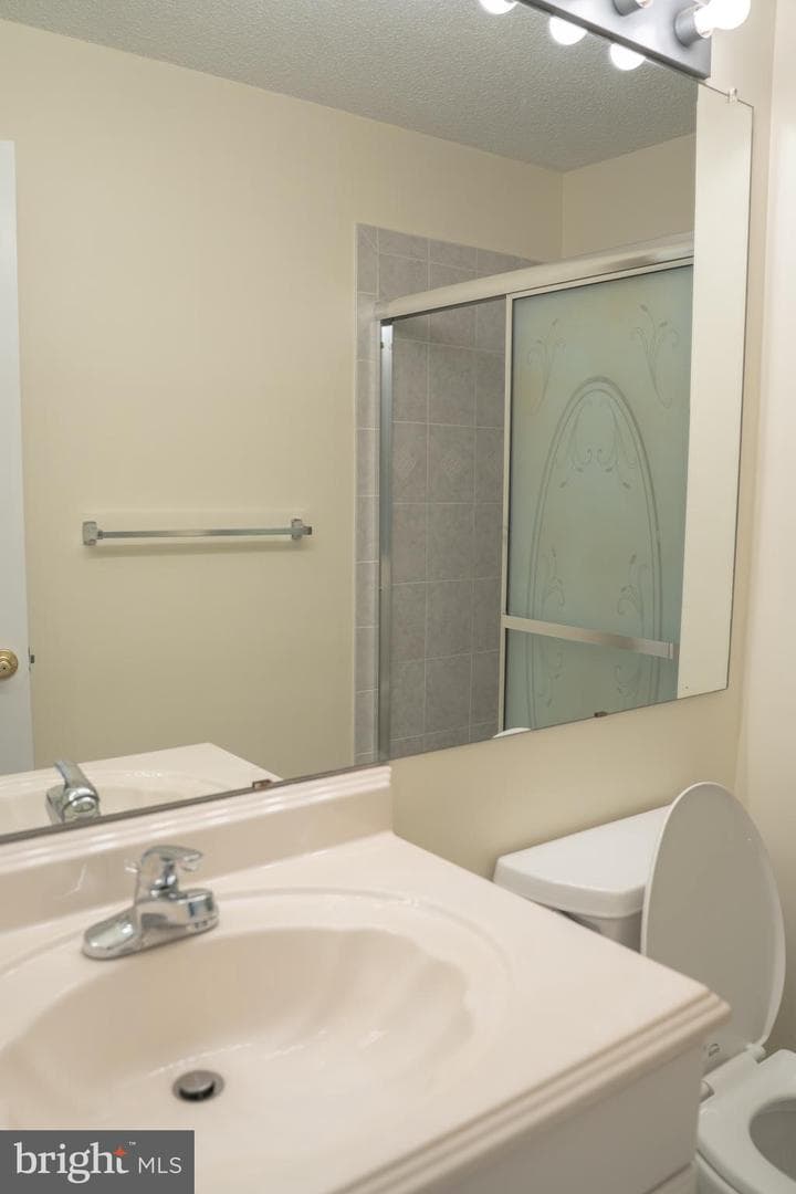 12101 Greenwood Court #301 photo 26