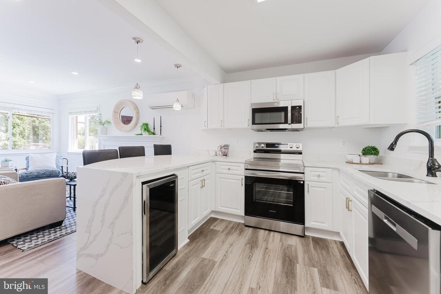 3269 Annandale Road photo 12