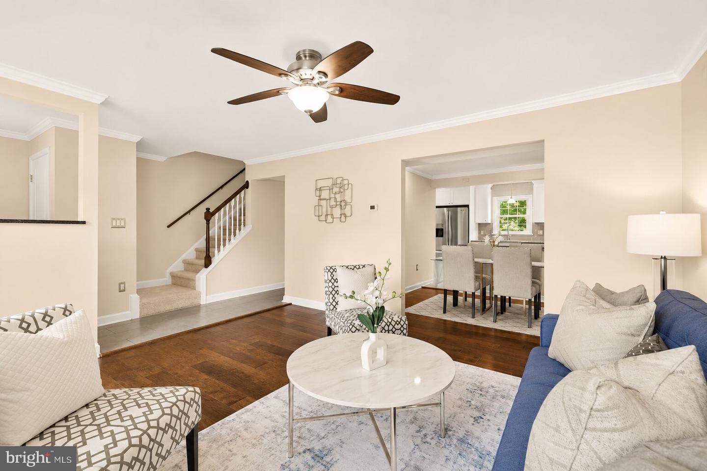 8221 Doctor Craik Court photo 4