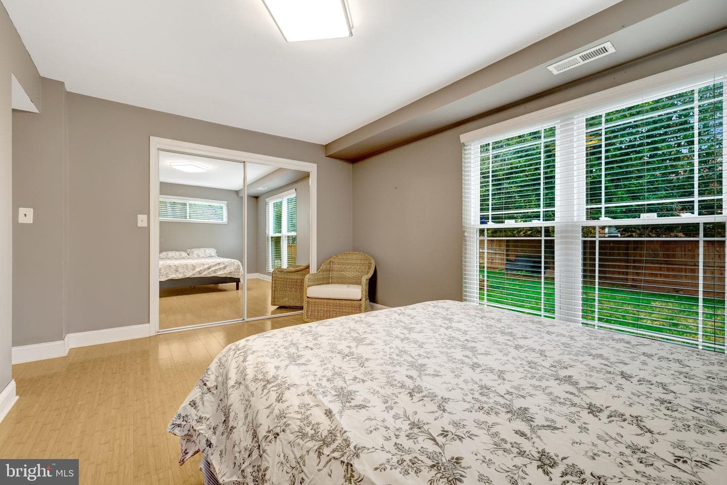 6900 Southridge Dr photo 22