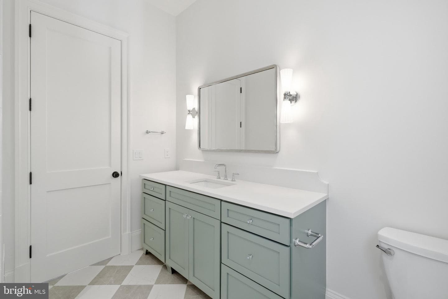 6008 Oakdale Road photo 37