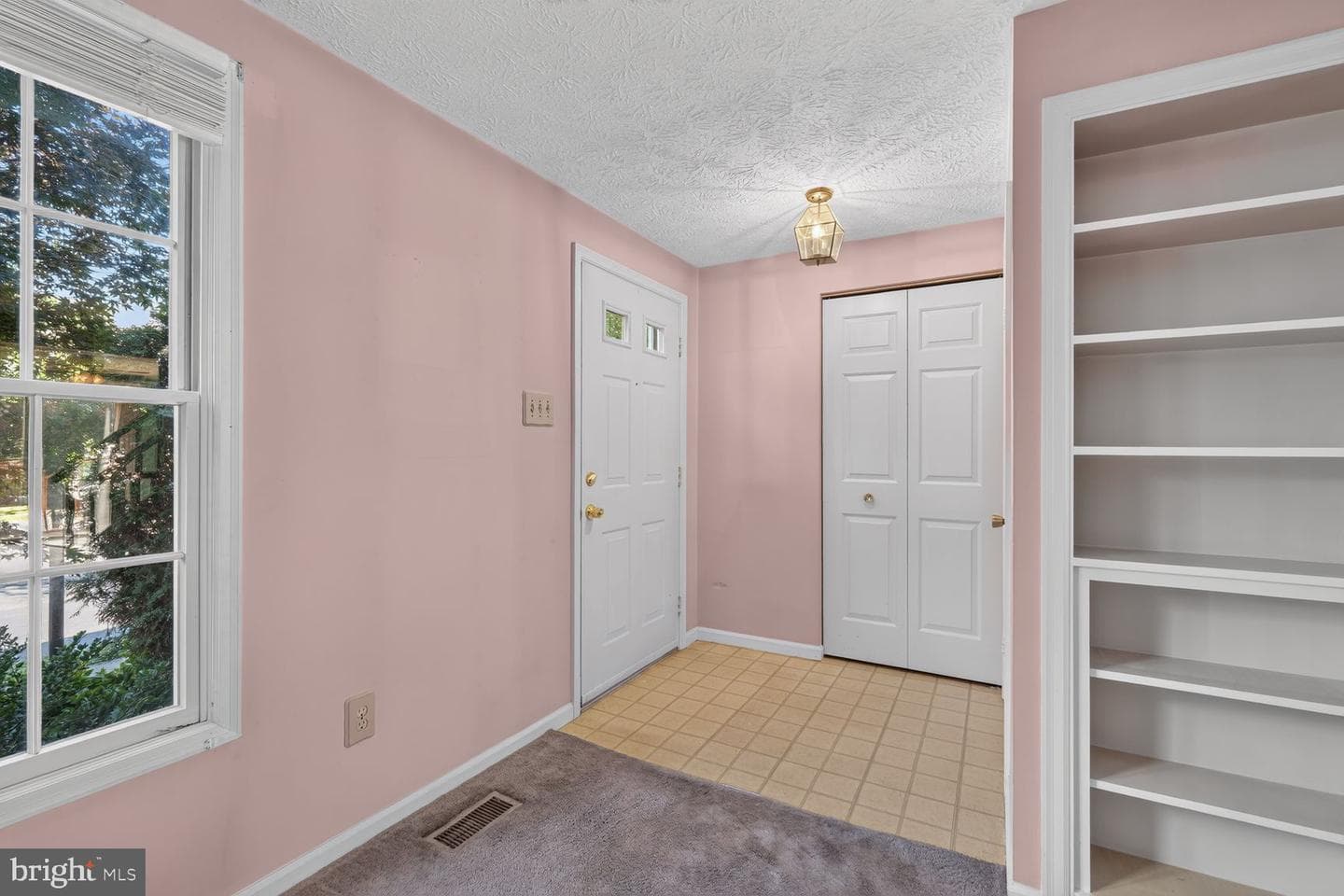 6109 Gardenia Court photo 7