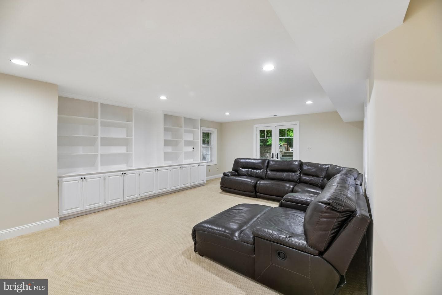 512 Seneca Green Way photo 129