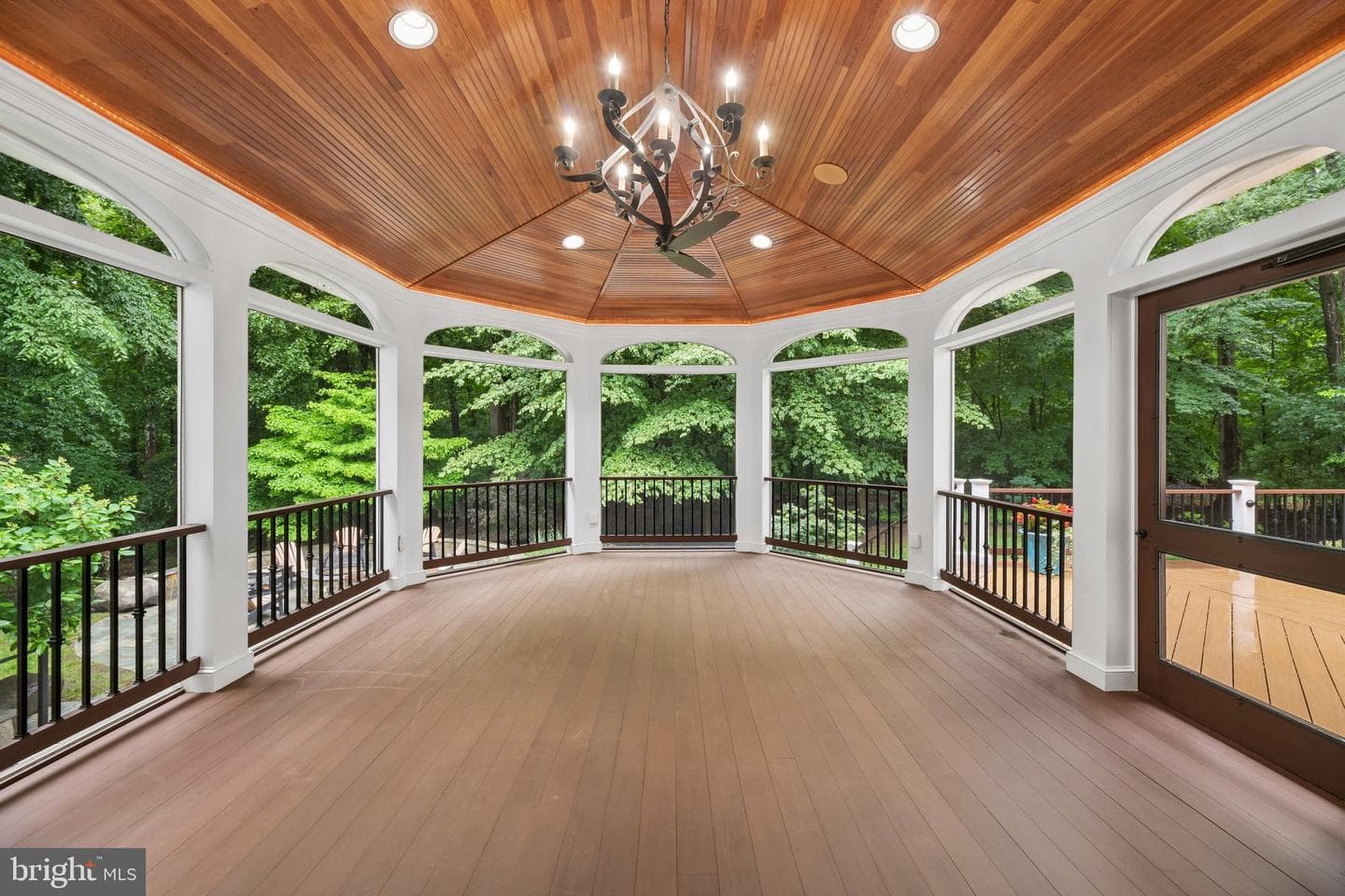 512 Seneca Green Way photo 35
