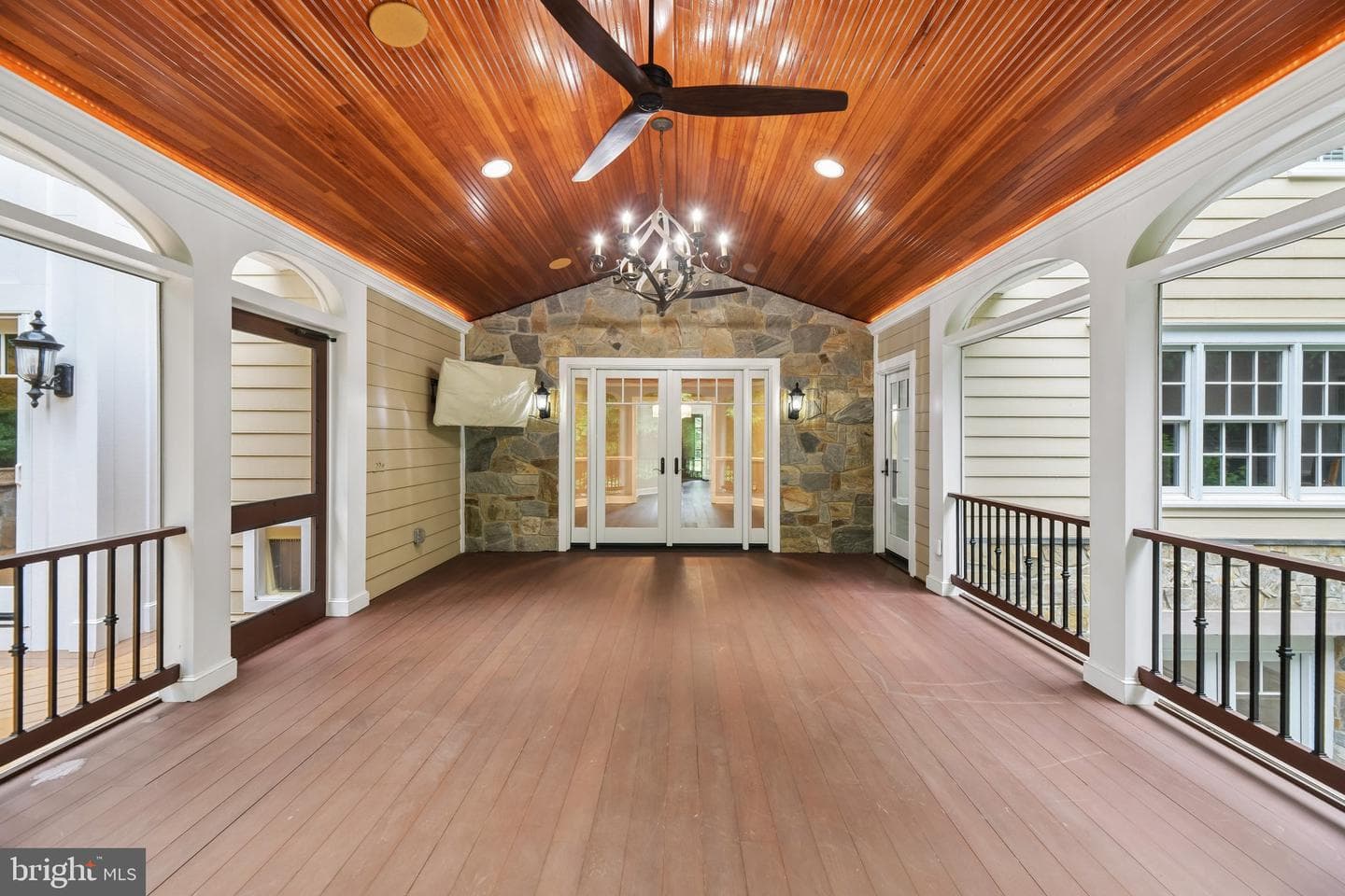 512 Seneca Green Way photo 38