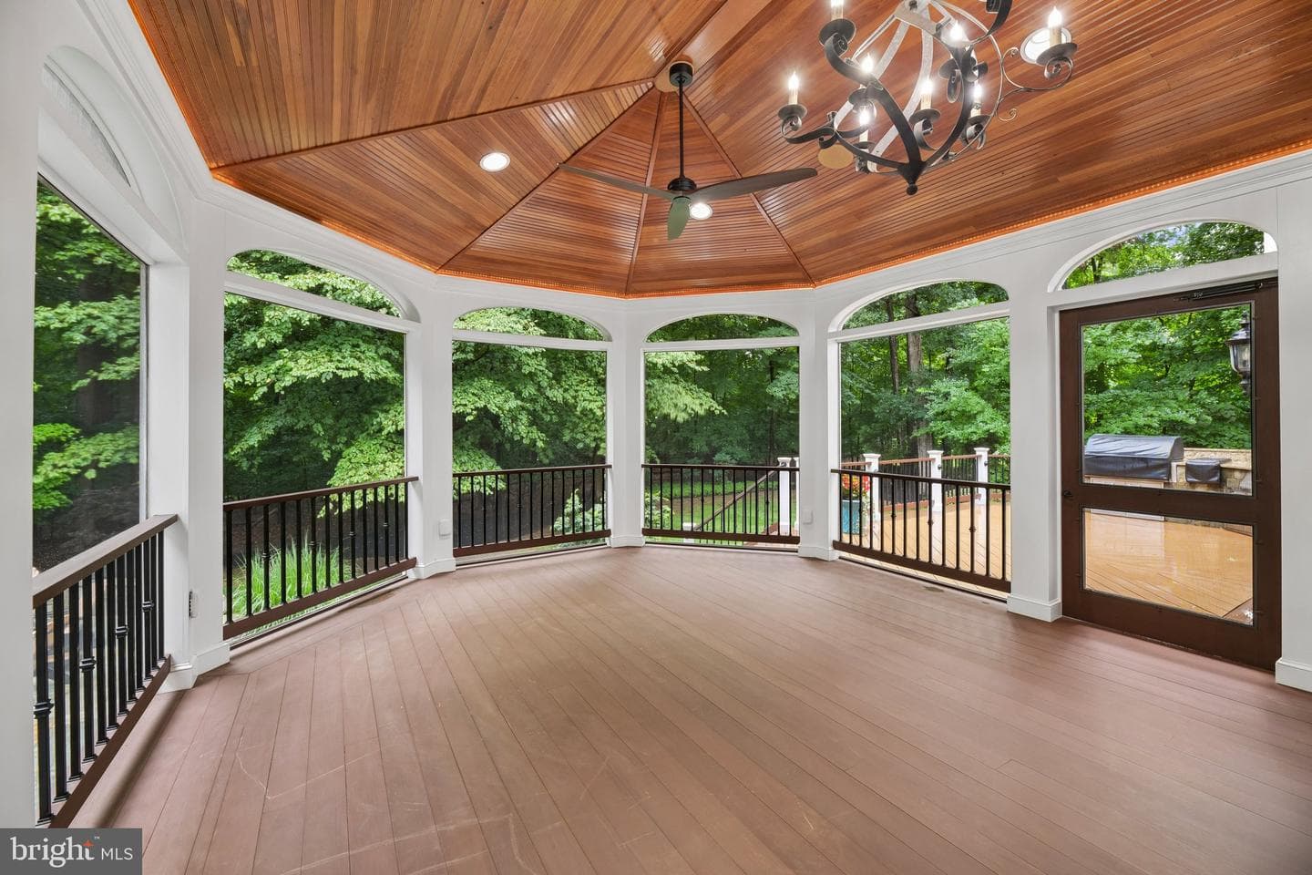 512 Seneca Green Way photo 40