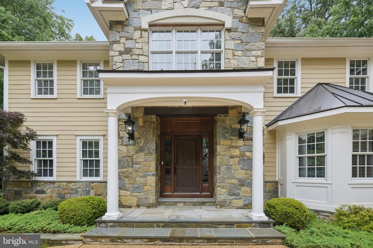 512 Seneca Green Way photo 5