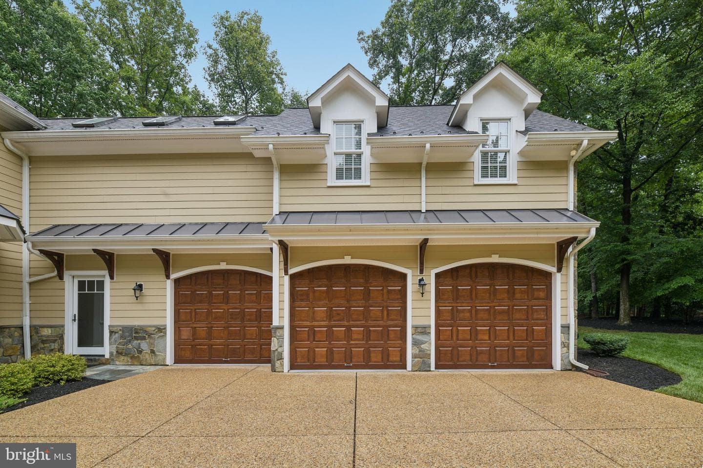 512 Seneca Green Way photo 7