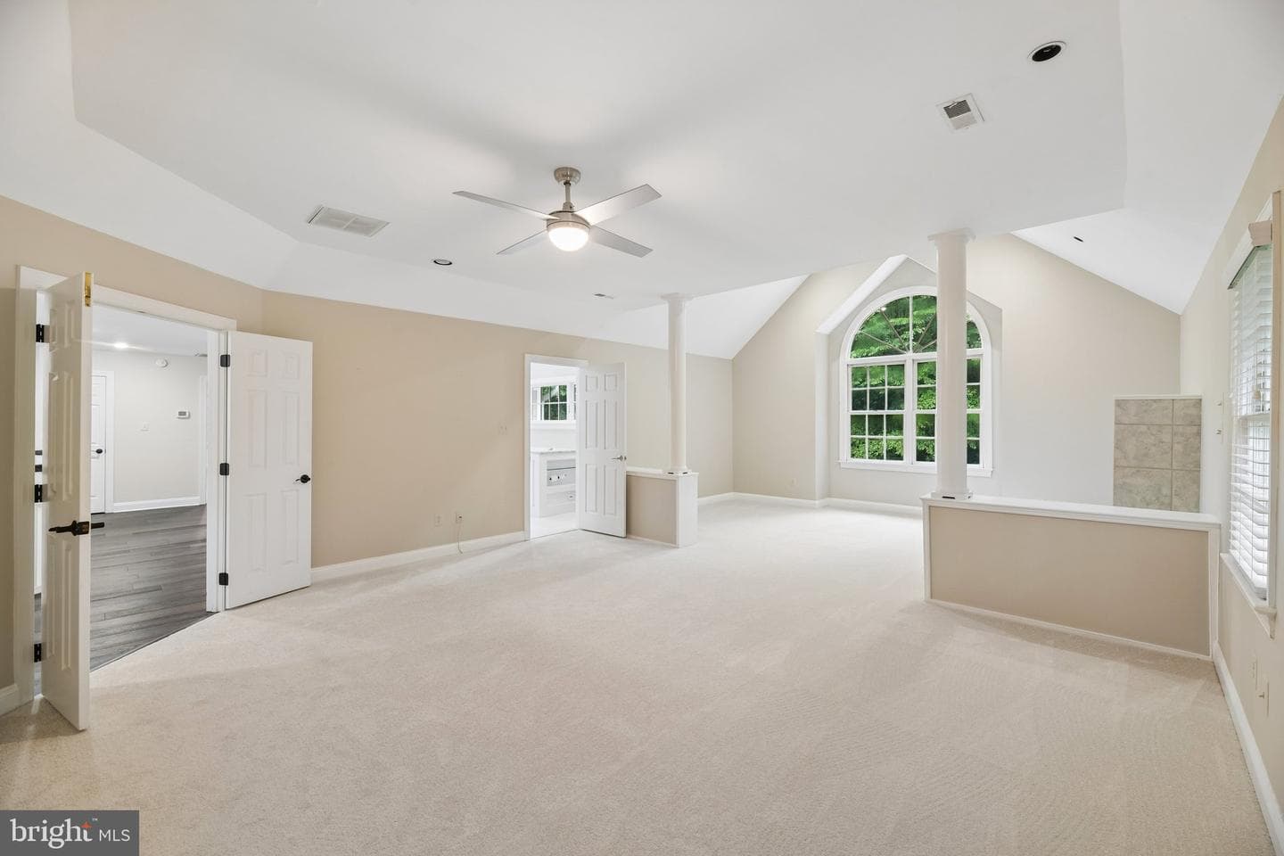 512 Seneca Green Way photo 73