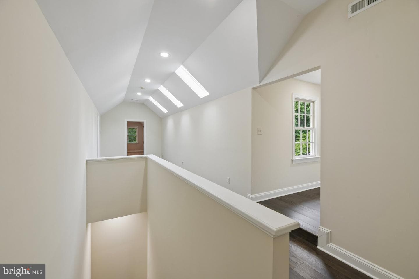 512 Seneca Green Way photo 98