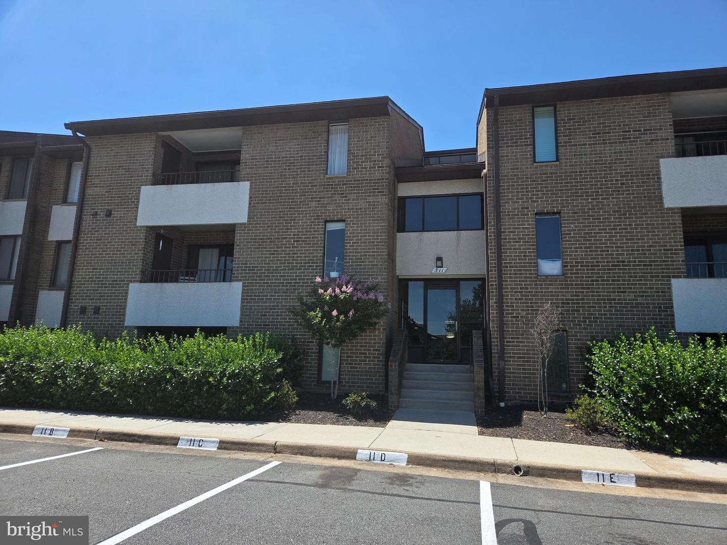 511 Florida Ave # 201, Herndon