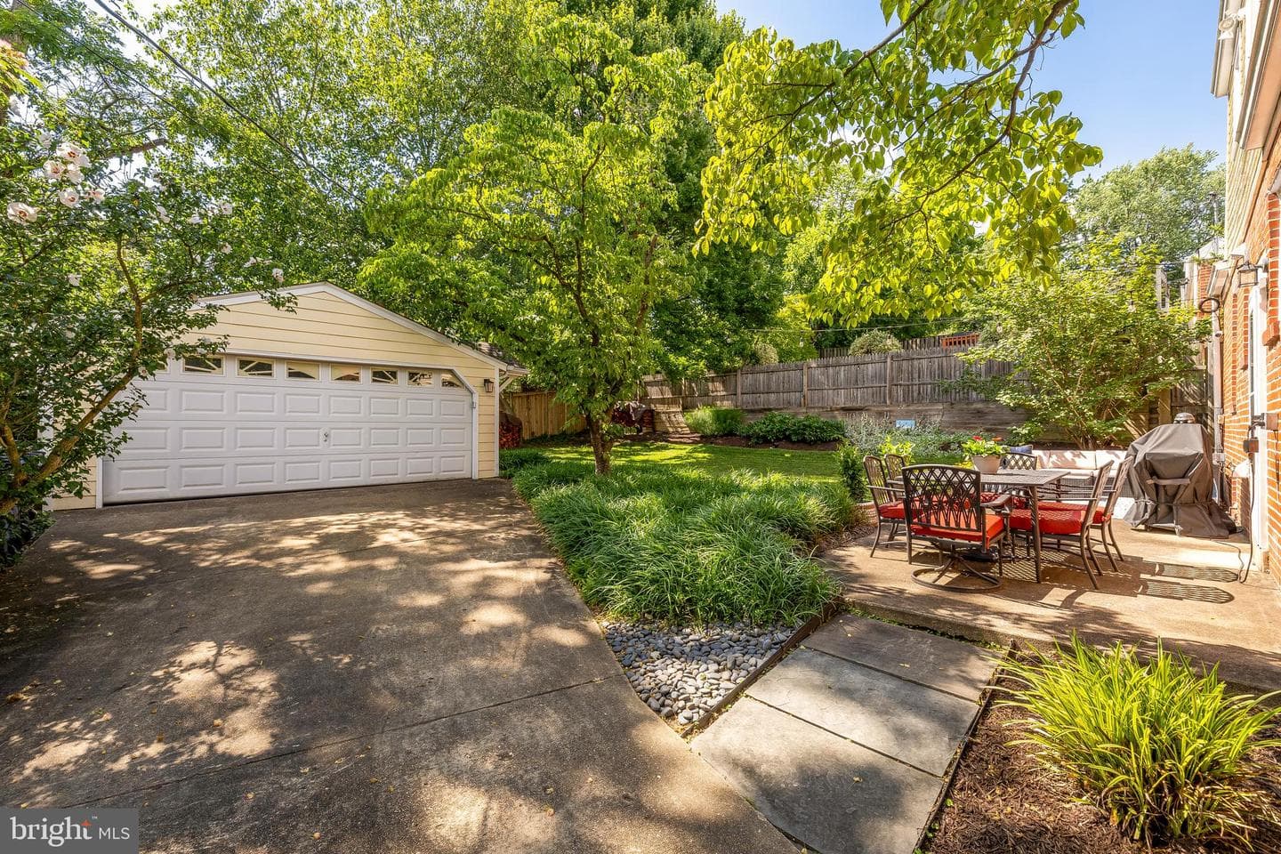 2832 Summerfield Road photo 34