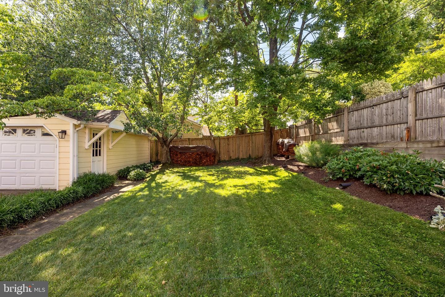 2832 Summerfield Road photo 38