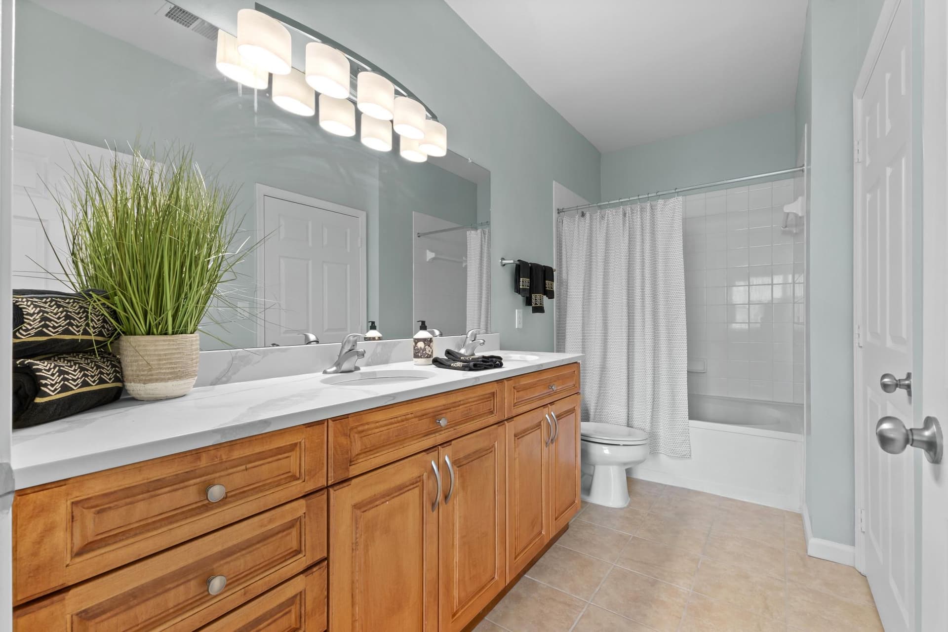 12949 Centre Park Circle #404 photo 16