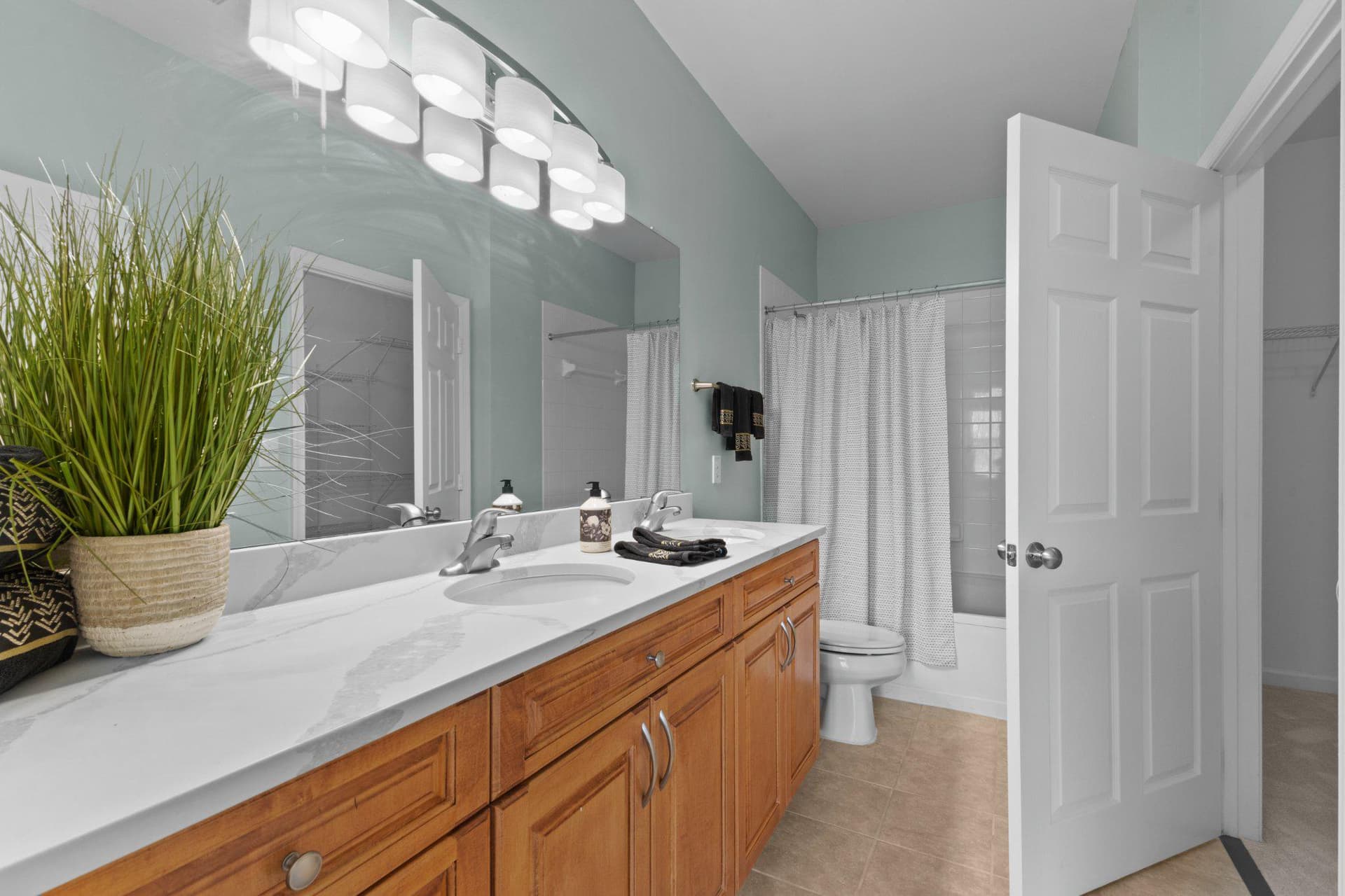 12949 Centre Park Circle #404 photo 18