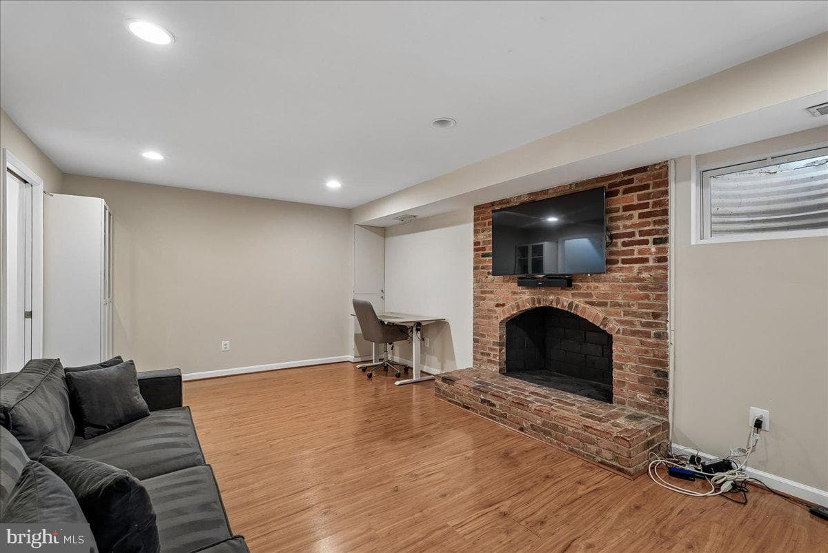 2087 Hopewood Drive photo 41