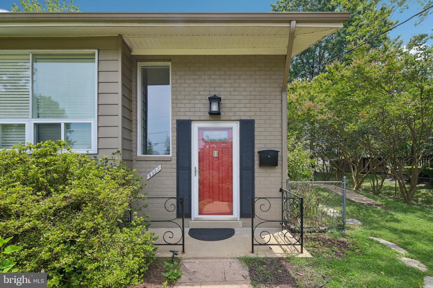 4957 Regina Drive photo 43