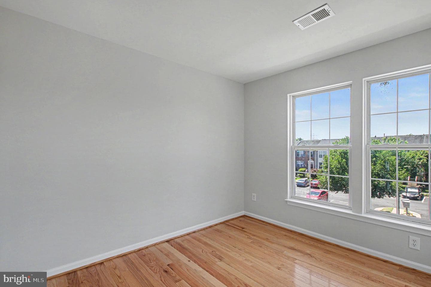 6388 Trips Way photo 11