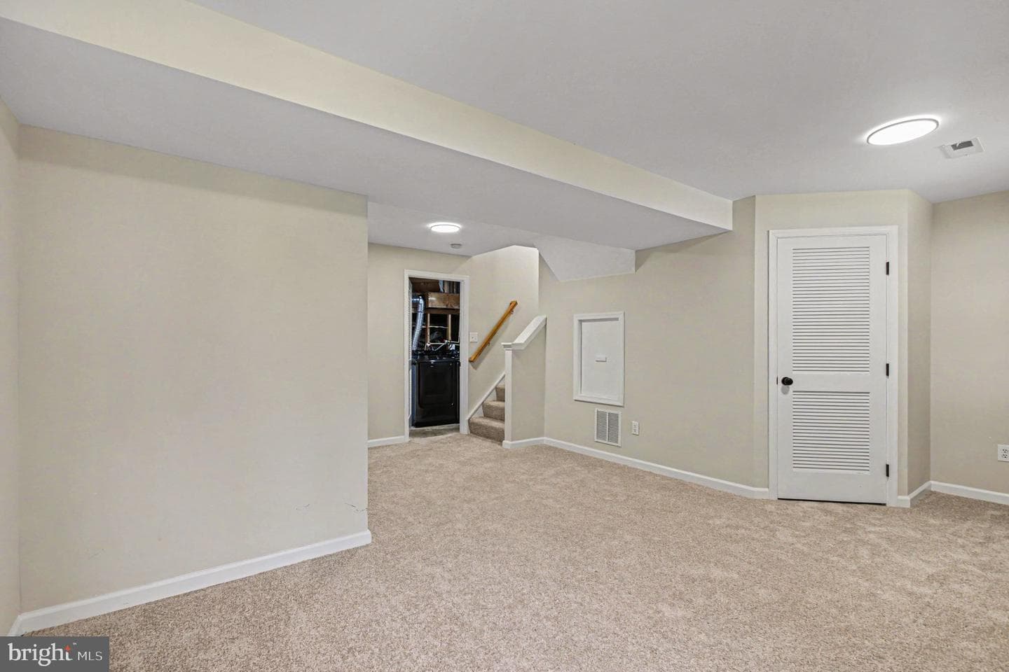 6388 Trips Way photo 13