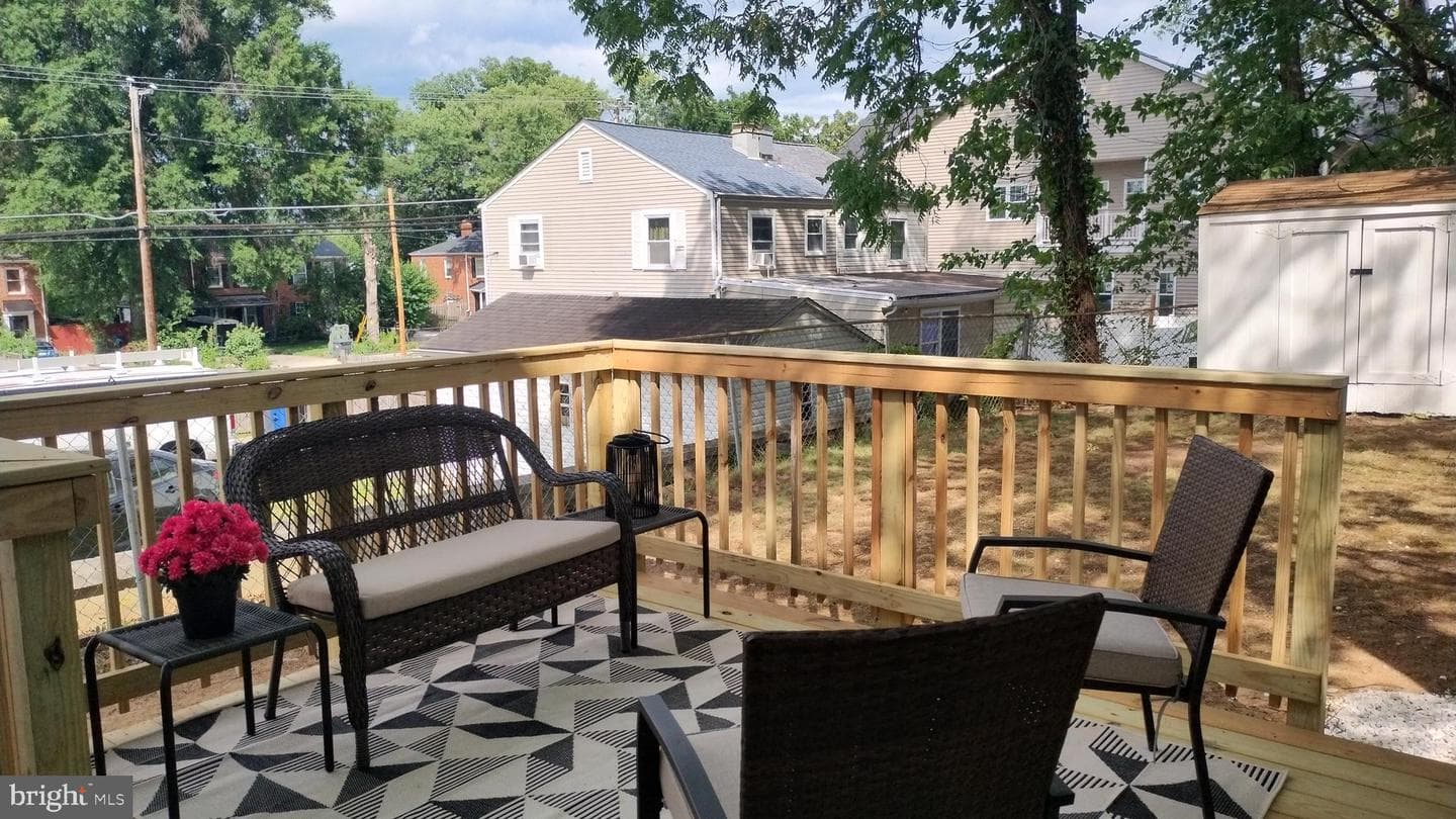 5805 Blaine Drive photo 25