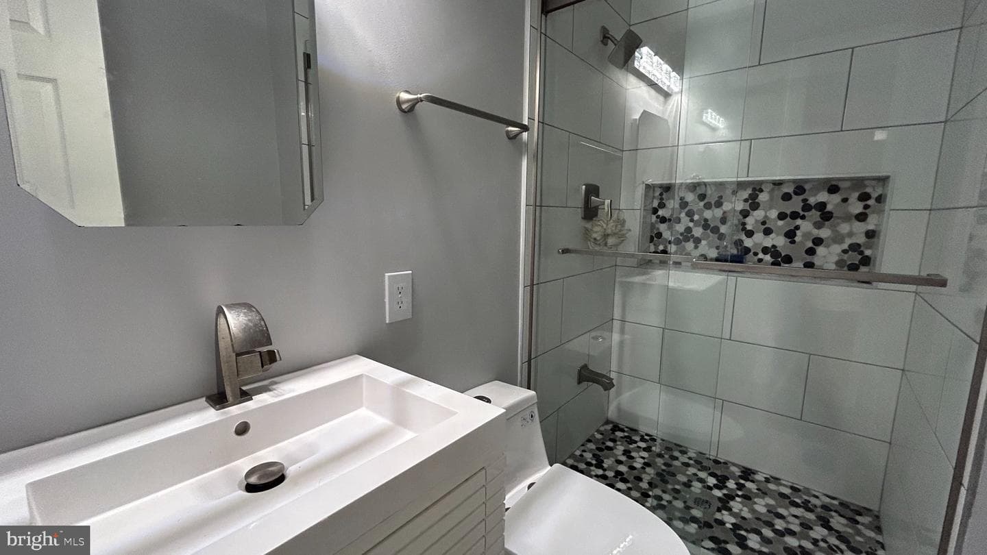 6025 Mcalester Way photo 39