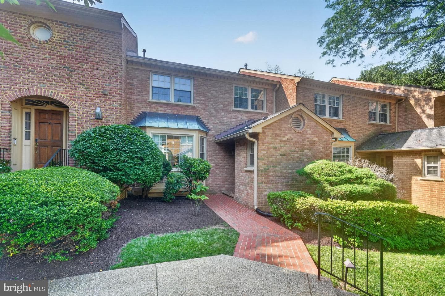 7328 Aynsley Lane, Mclean