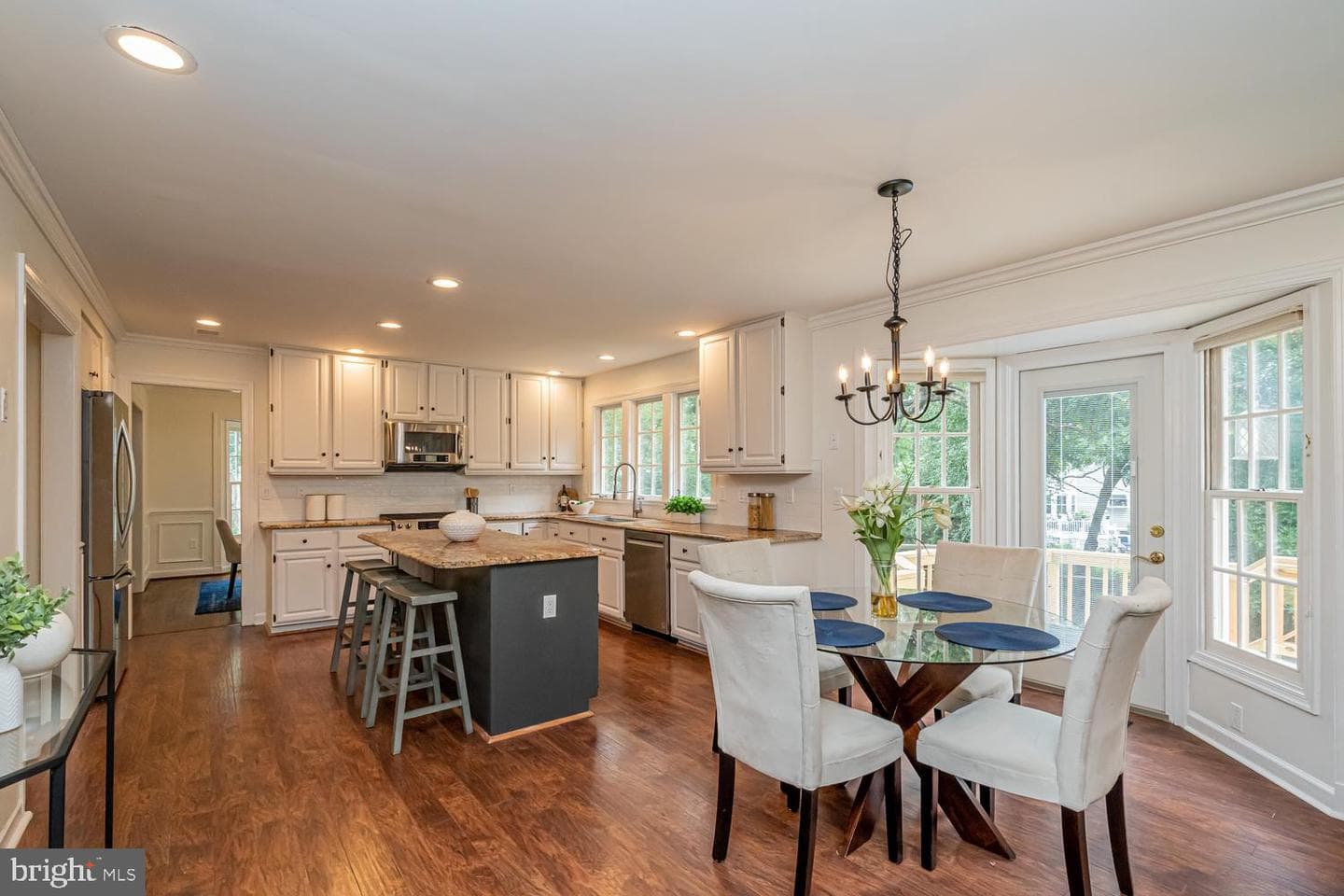 6303 Pebblebrook Trace photo 12