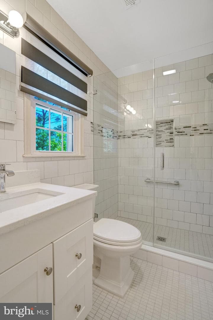 3124 Glen Carlyn Road photo 38