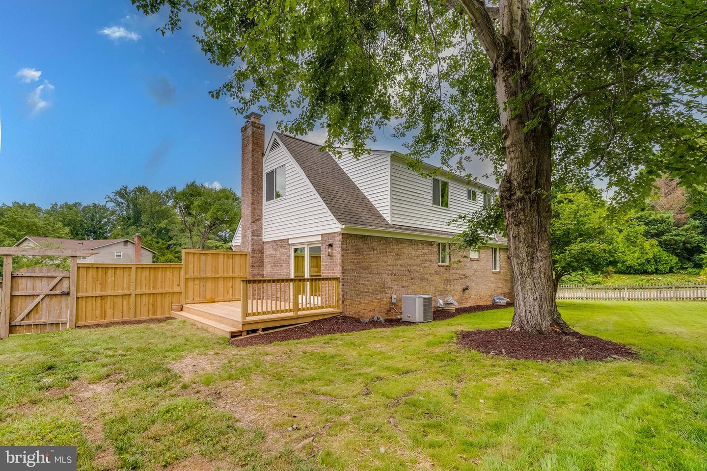 5301 Pommeroy Drive photo 39