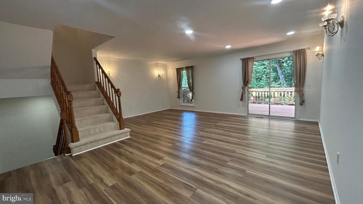 10603 Reeds Landing Circle photo 6