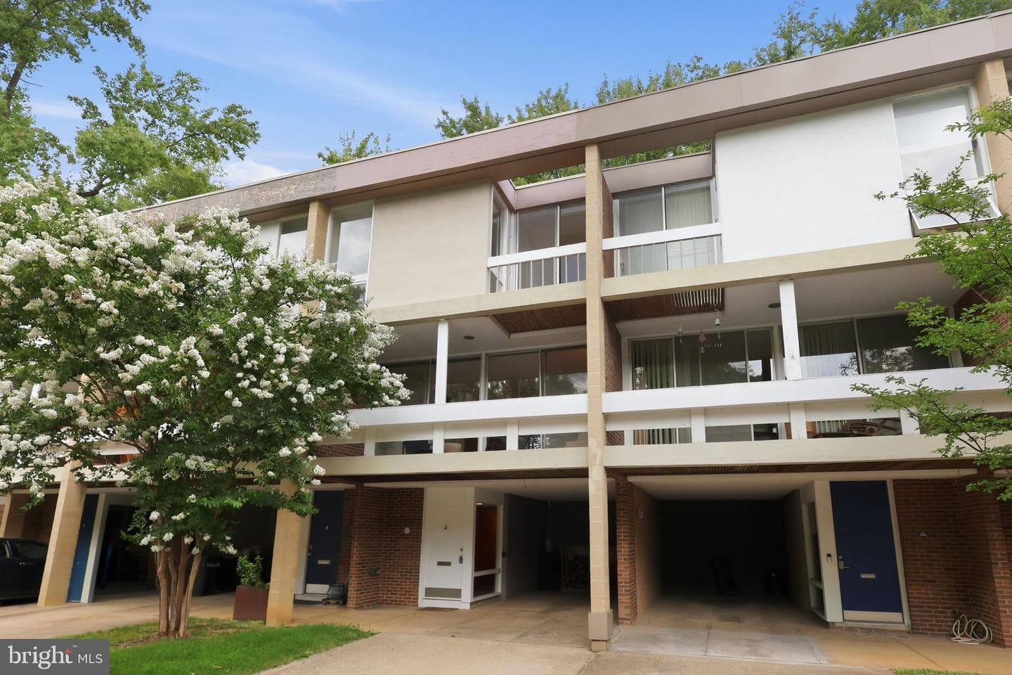 11510 Maple Ridge Road, Reston