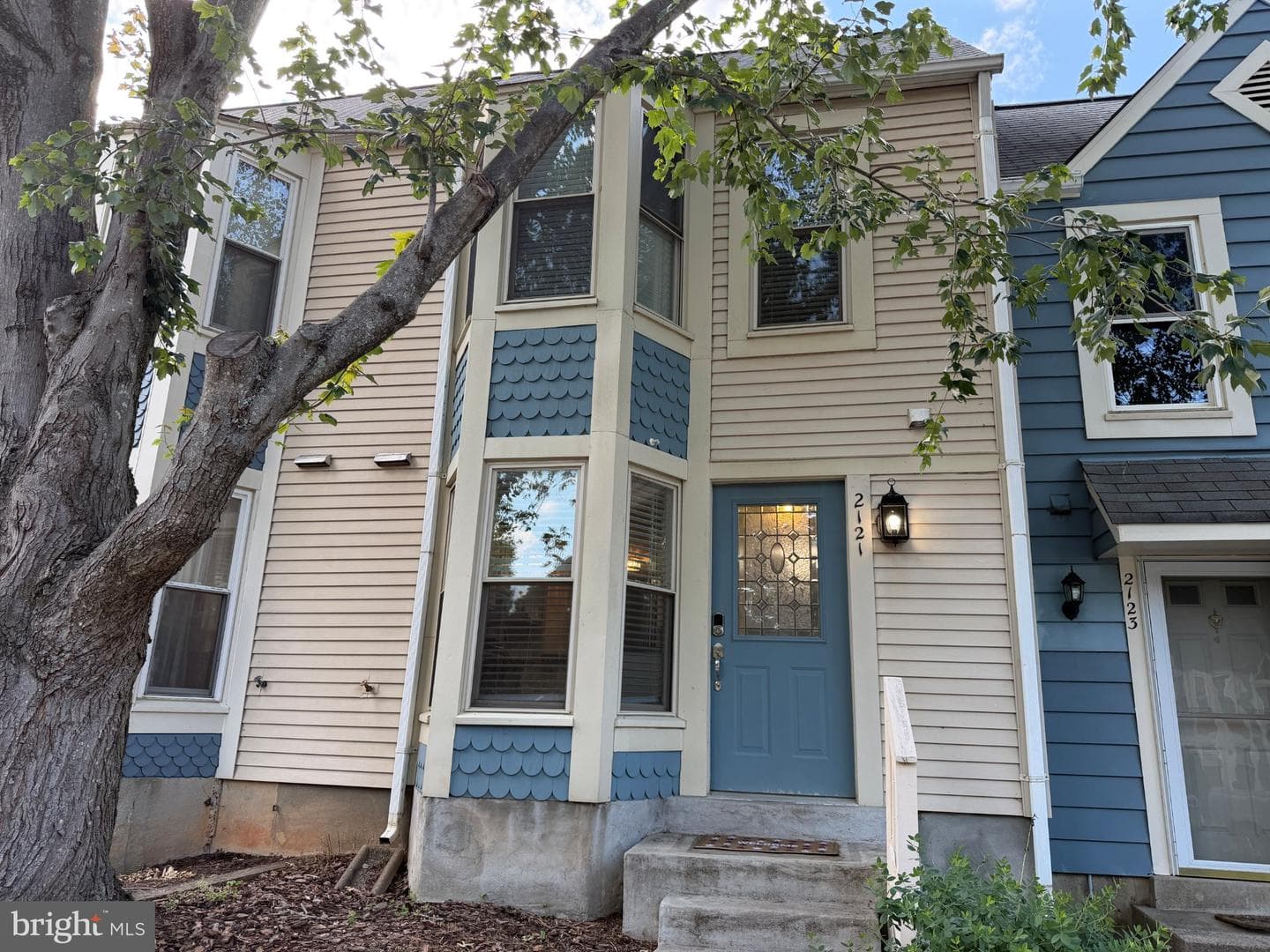 2121 Whisper Way, Reston
