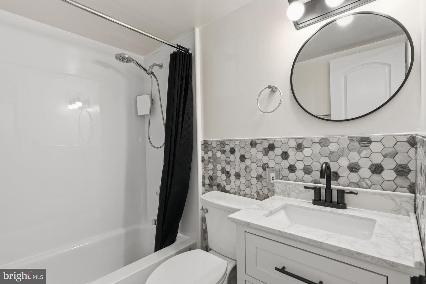 4203 Americana Drive #101 photo 19