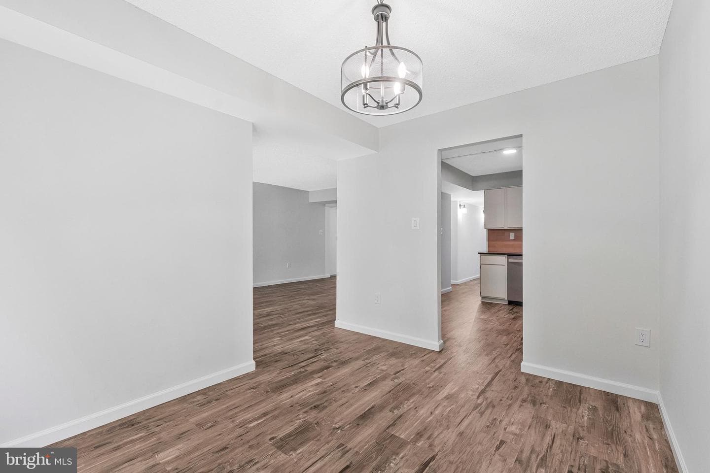 2210 Springwood Dr # 107 photo 10