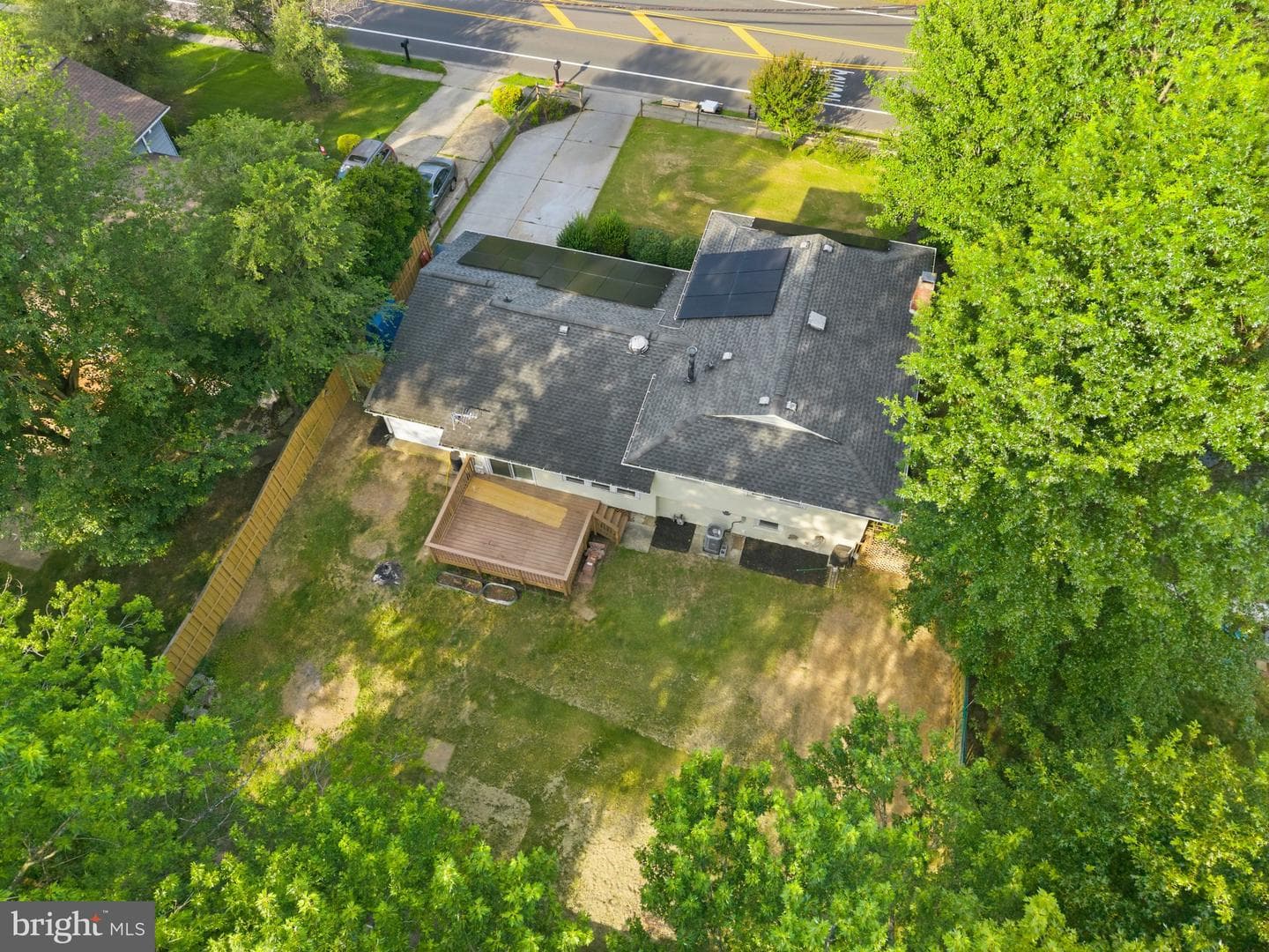 2410 Parkers Lane photo 36