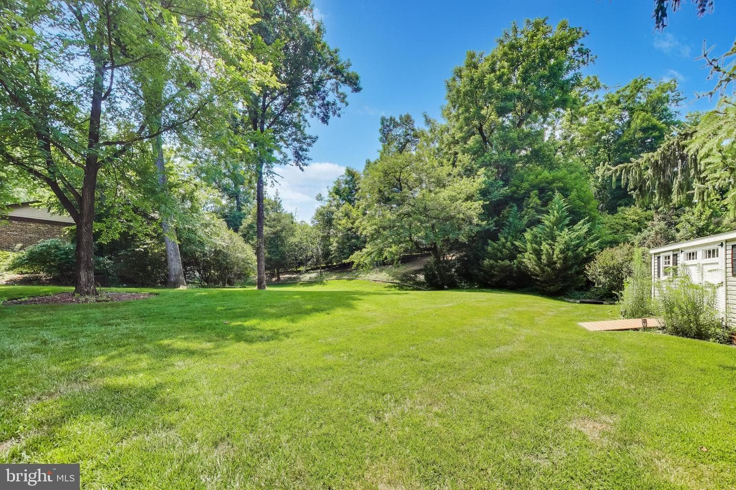 3300 Clearwood Court photo 52