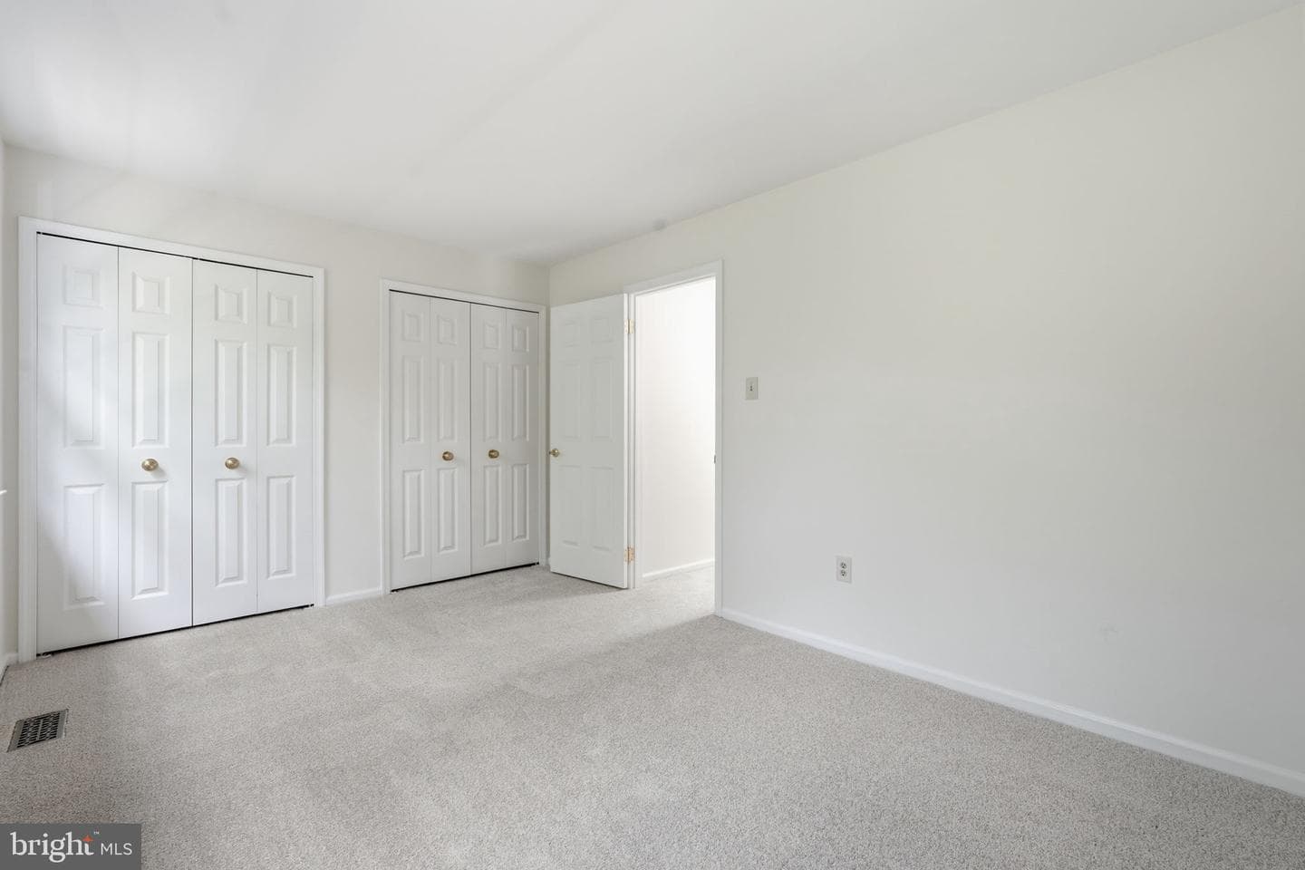 9826 Burke Pond Lane photo 29